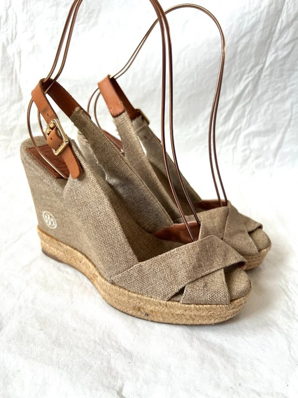Tory Burch espadrille sandals womens 8 beige canvas wedge slingback ankle strap